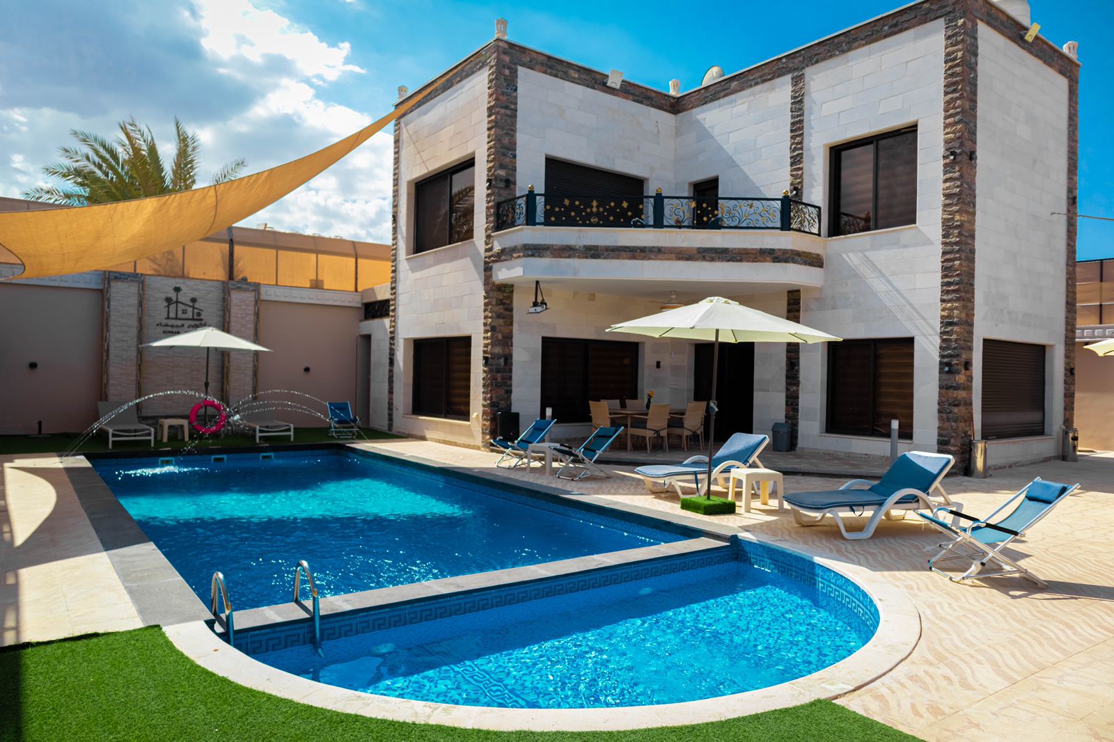 Luxury Dead Sea Chalet Jordan Private Pool