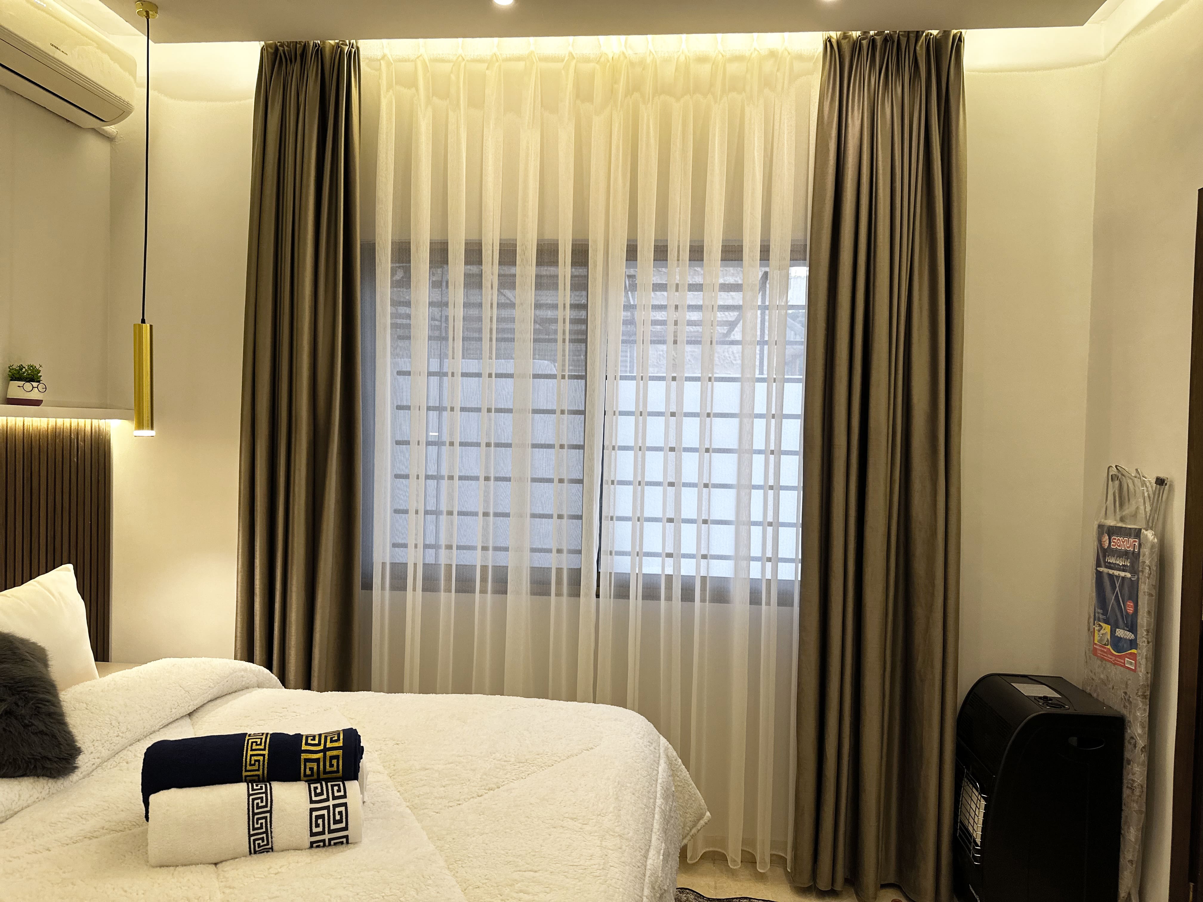 Furnished apartment for rent in Amman | Mecca Street | One room