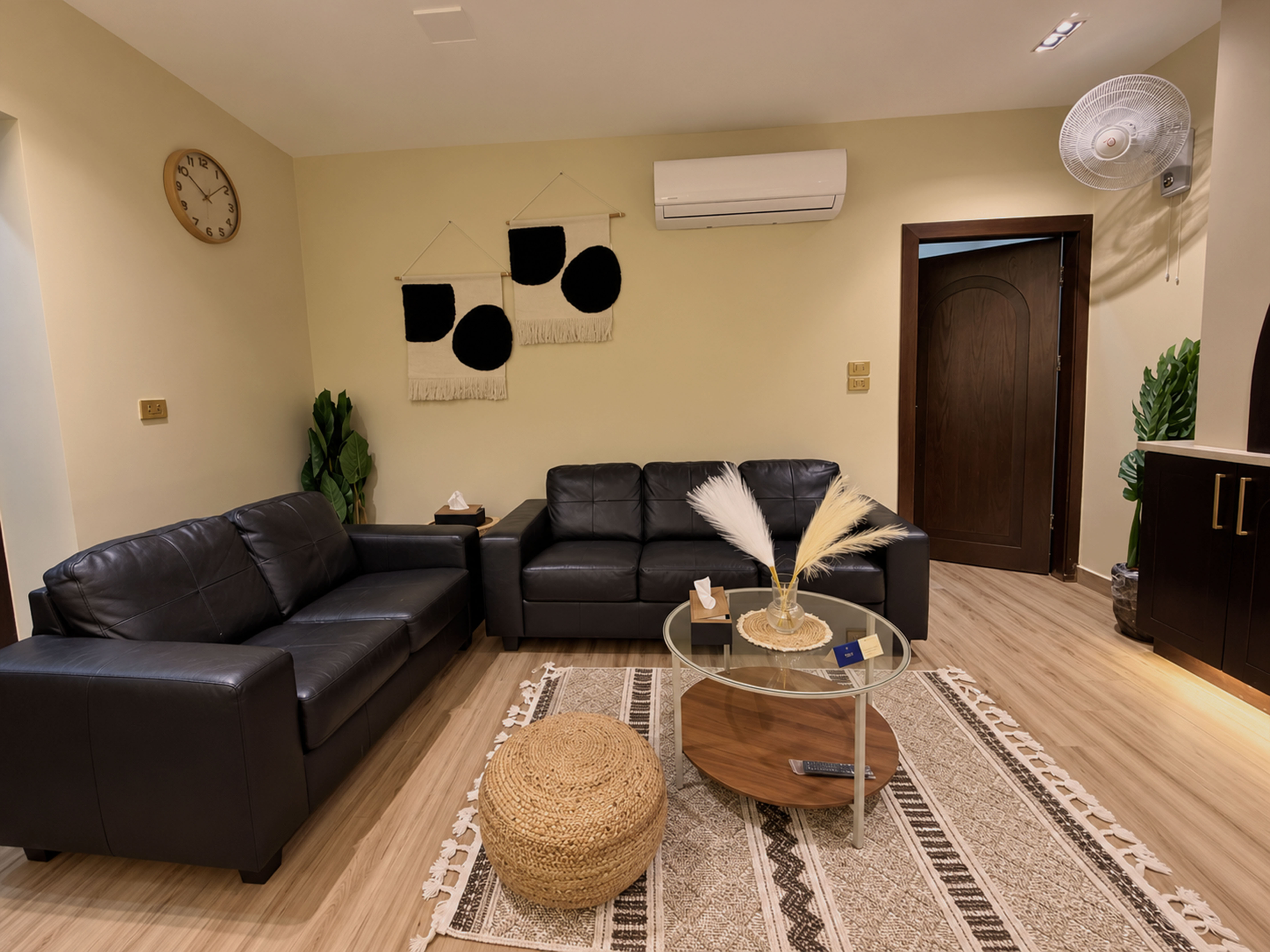 FAMILIA Apartment - new luxury apartment-Family-Friendly Furnished Apartment in Amman In Mecca Street