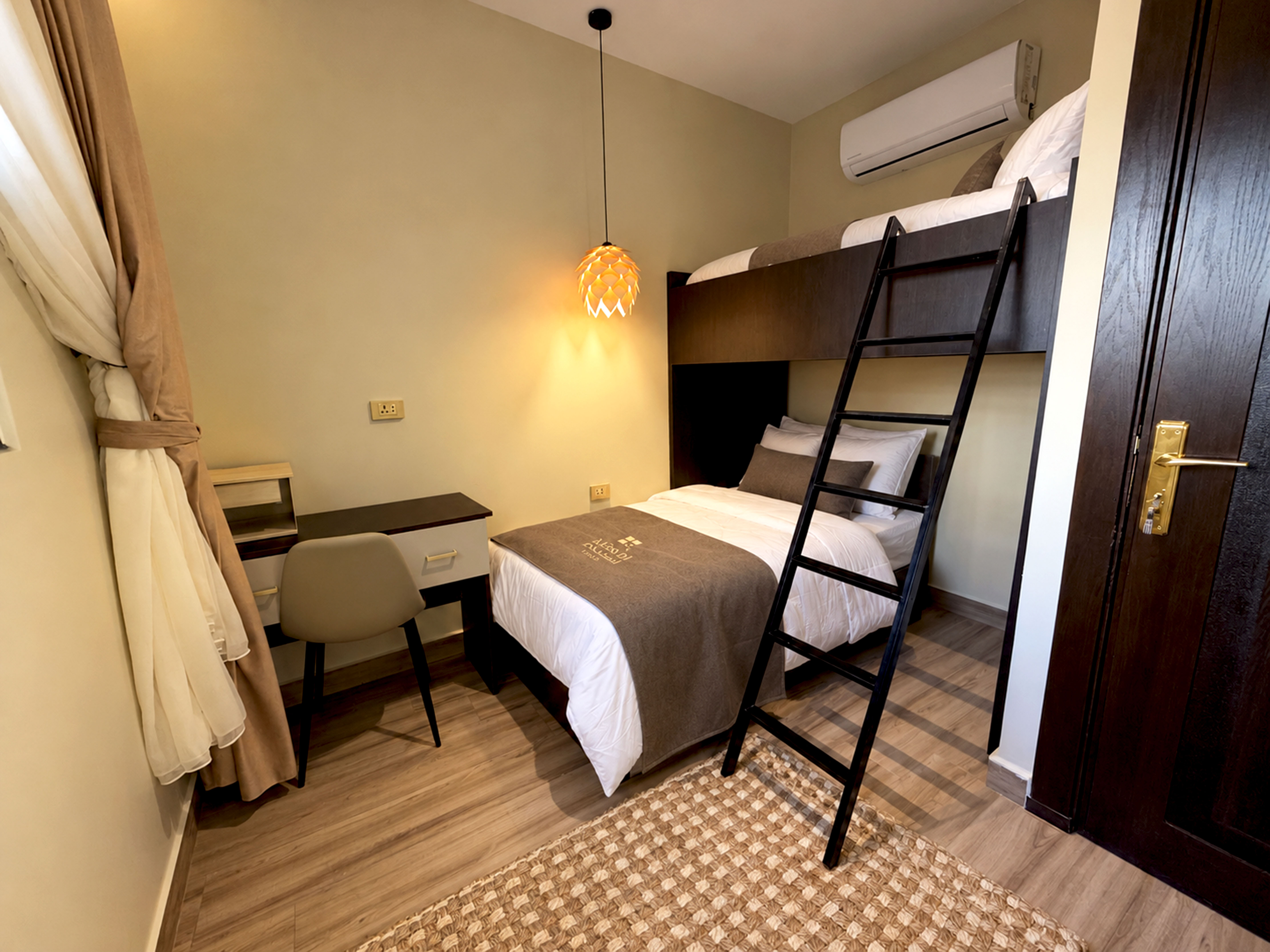 FAMILIA Apartment - new luxury apartment-Family-Friendly Furnished Apartment in Amman In Mecca Street