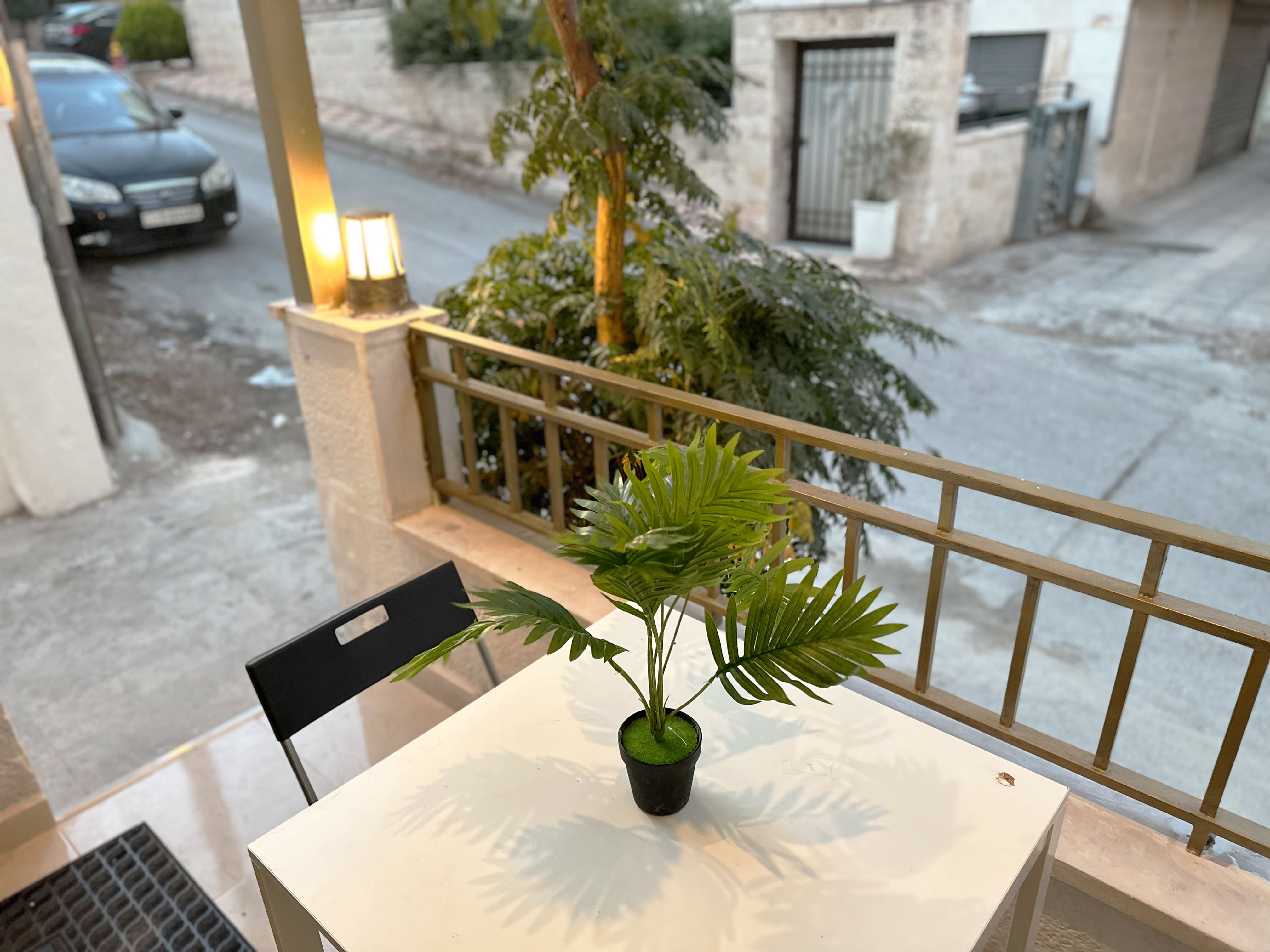 Furnished apartment for rent in Amman | Mecca Street | One room