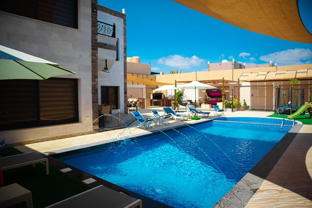 Luxury Dead Sea Chalet Jordan Private Pool